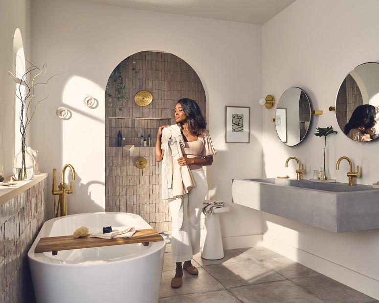 Gallery Image 1 - 5922016